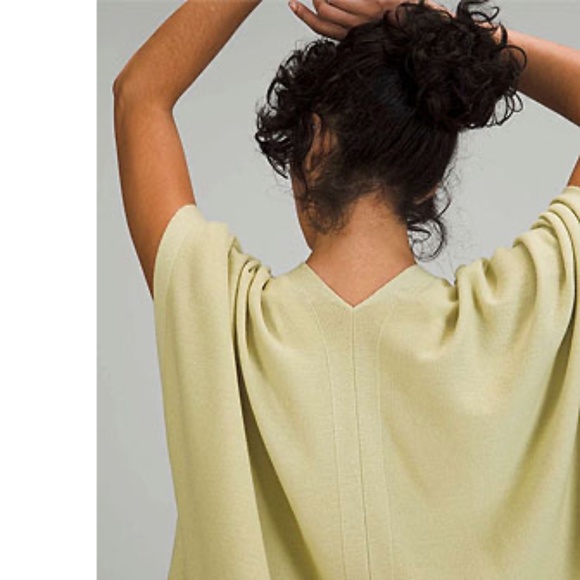 Lululemon Merino Wool Short Sleeve Wrap - Picture 3 of 6